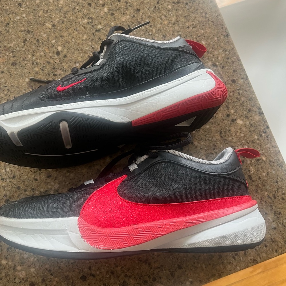 Giannis Nike Kids Black and Pink Sneakers! 👟